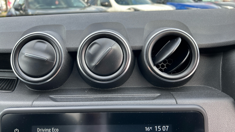 Dacia Duster 1.3 TCe 150 Prestige 5dr EDC Petrol Estate